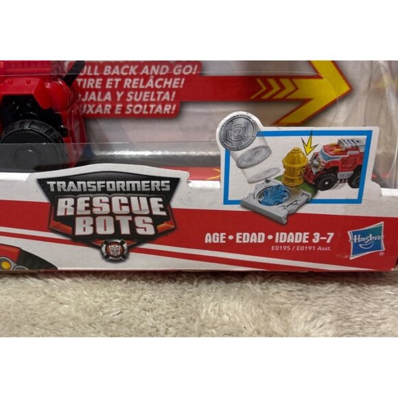 New Playskool Heroes Flip Racers Transformers Rescue Bots Pullback Heatwave - Picture 3 of 6